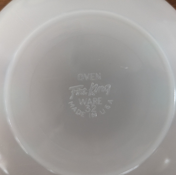 VINTAGE 1950's Fire King Bonnie Blue Carnation Milk Glass Teacup/Saucer Set of 5 - Picture 12 of 16